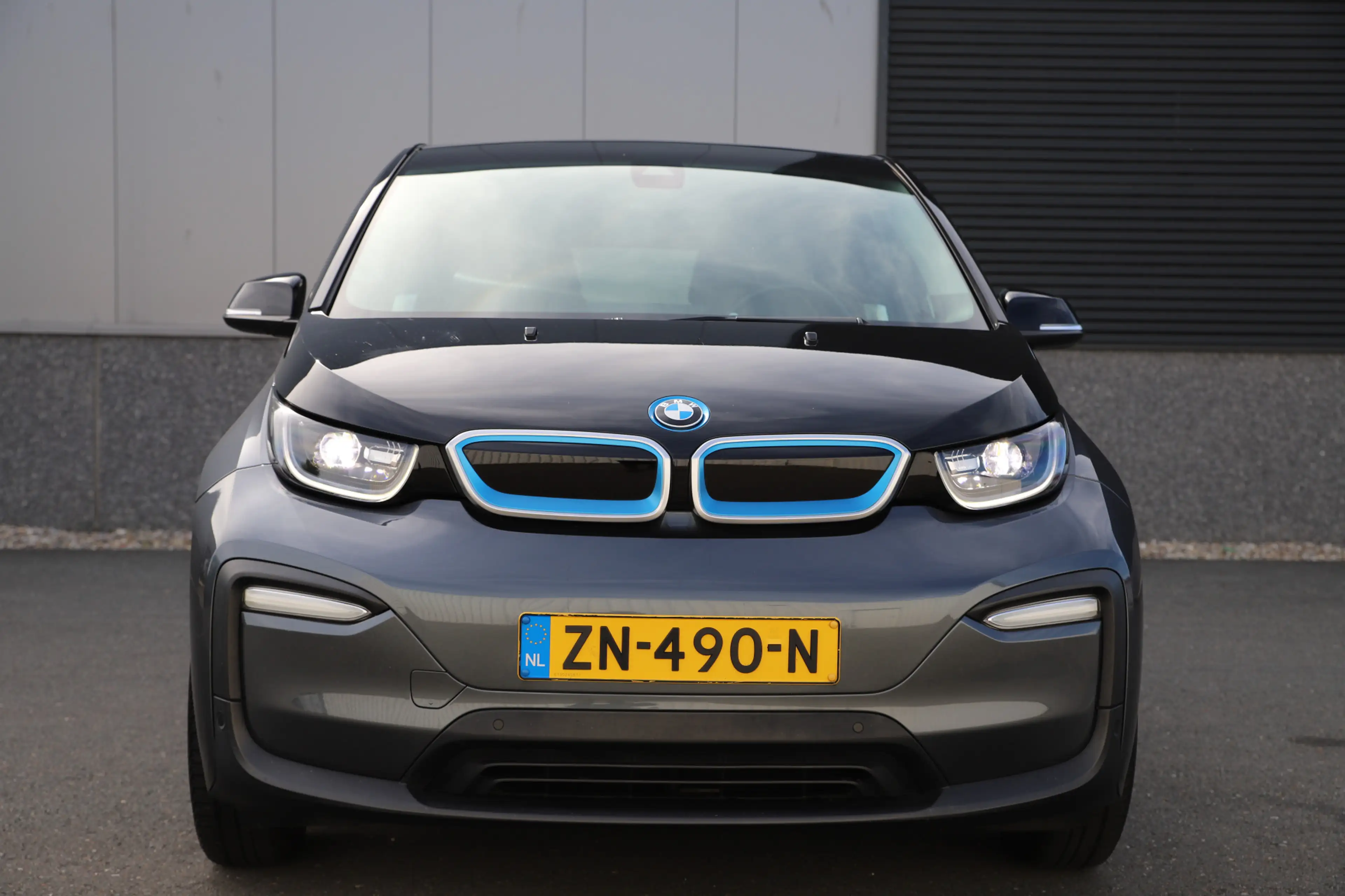 BMW i3 Executive 120Ah 42 kWh/Sunroof/Adaptive/Carplay/W- — photo 3