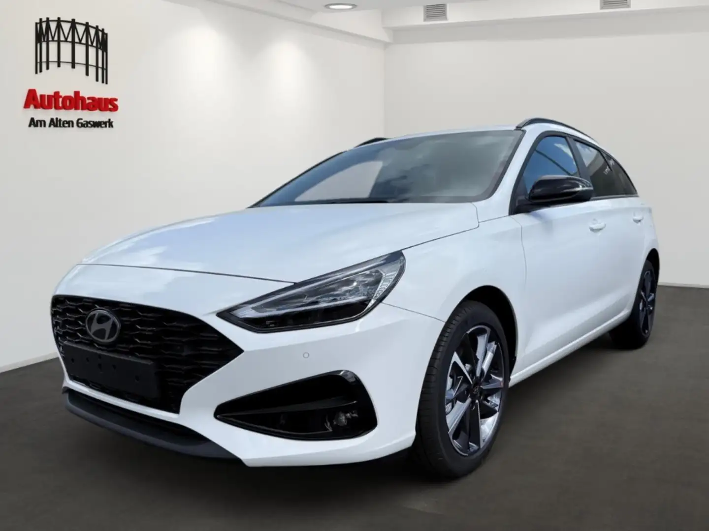 Hyundai i30 KOMBI ADVANTAGE PLUS+AUTOMAT+NAVI+KLIMAAUT+SITZHEI Blanc - 1