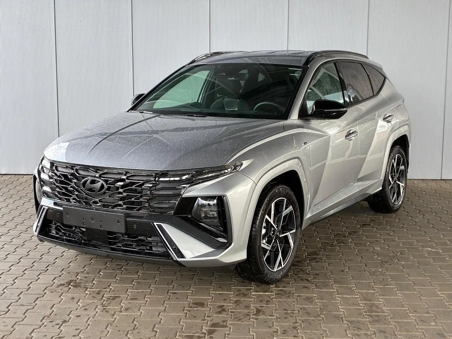 Hyundai TUCSON N Line 1.6 T-GDi 4WD HEV / Head-Up ACC 4x Shz K... Silber - 1