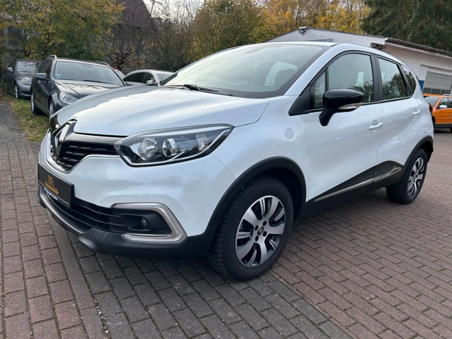 Renault Captur Experience Weiß - 1