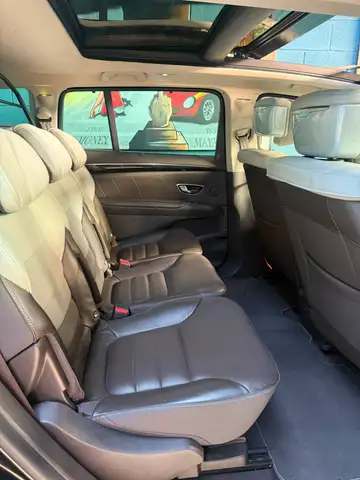 Renault Espace view 13