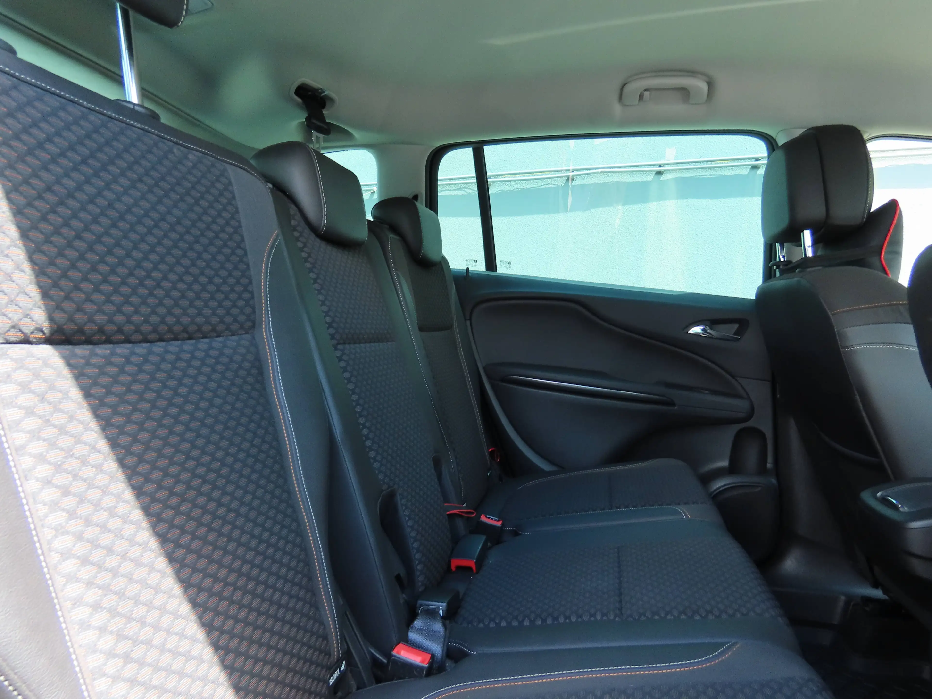Opel Zafira Tourer Zafira 1.4 Turbo Comfort — photo 8