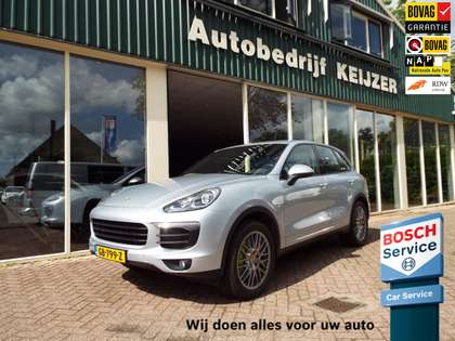 Porsche Cayenne 3.0 S E-Hybrid CAMERA-TREKHAAK-NL AUTO-NAP-BOVAG