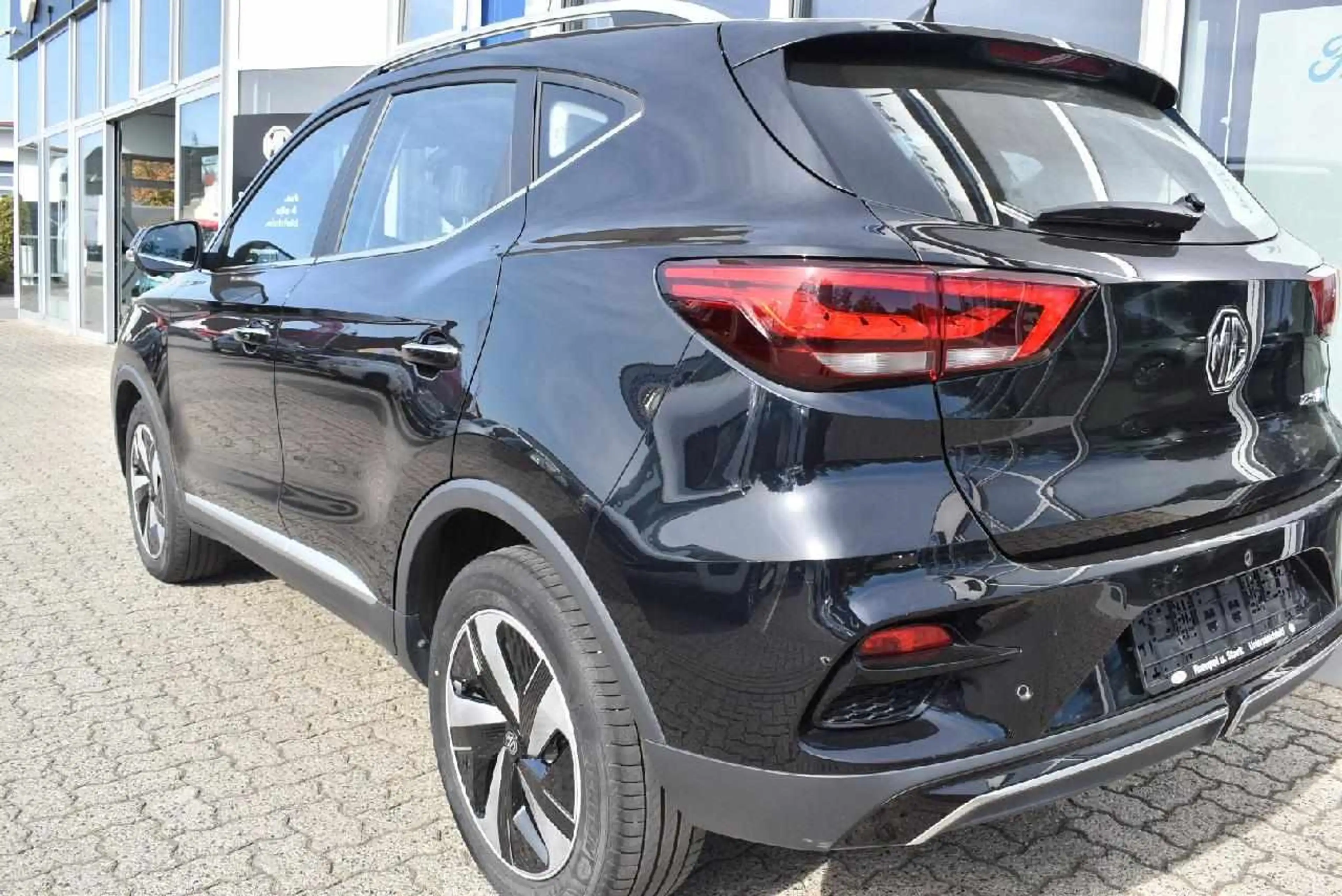 MG ZS Luxury — photo 4