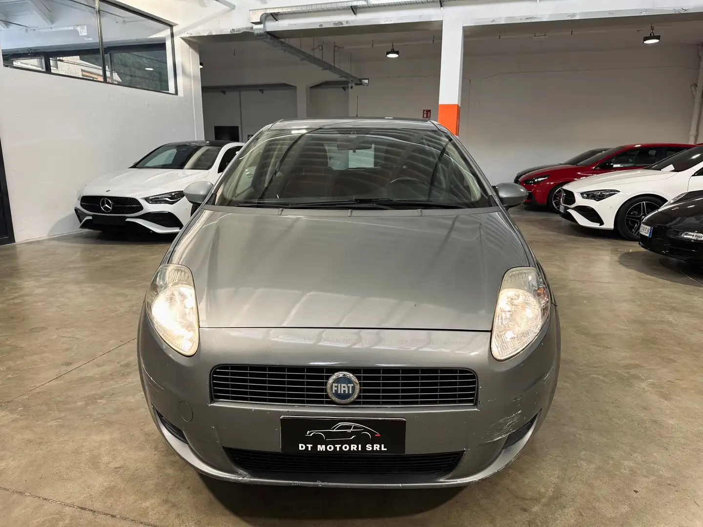 Fiat Grande Punto 1.2 5 porte CLIMATIZZATORE Grigio - 2