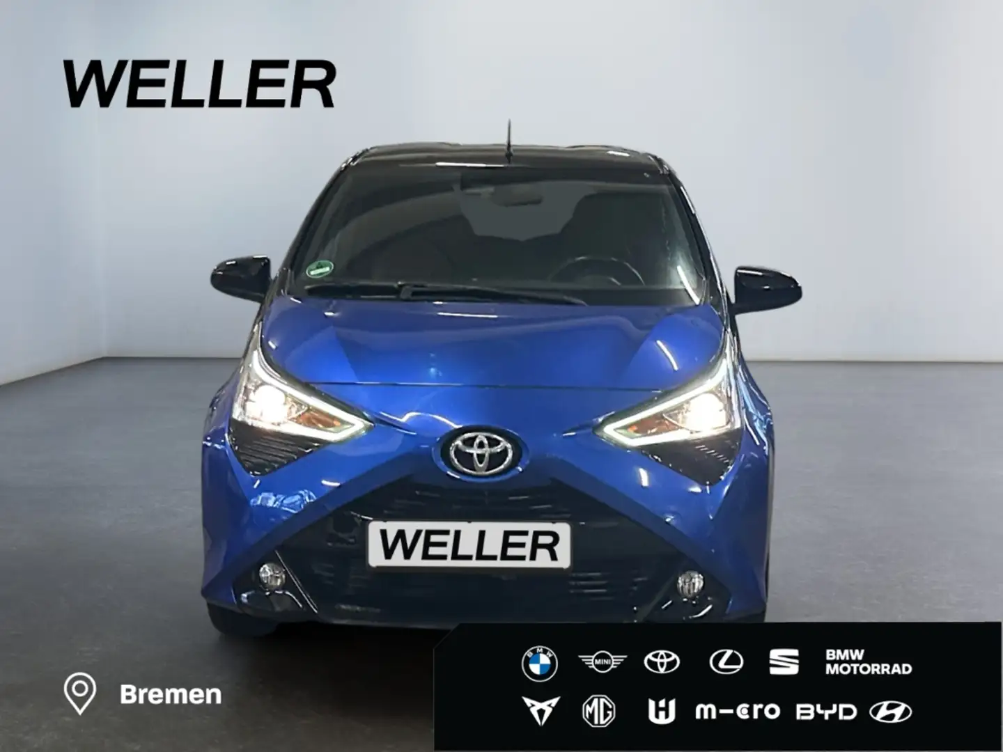 Toyota Aygo x-final *Teilleder*CAM*CarPlay*SmartKey*DAB* Blau - 2