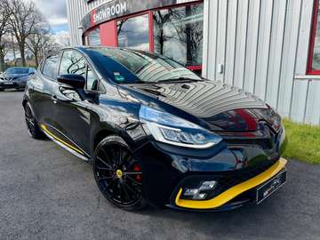 Clio 1.6 Turbo 220 EDC RS Trophy 18