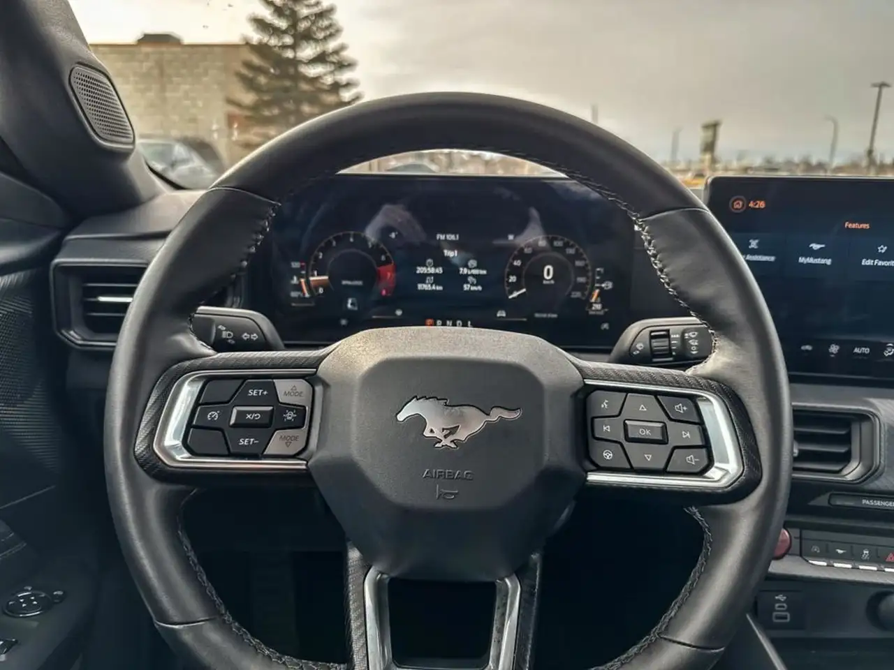 Ford Mustang снимка Ford Mustang
