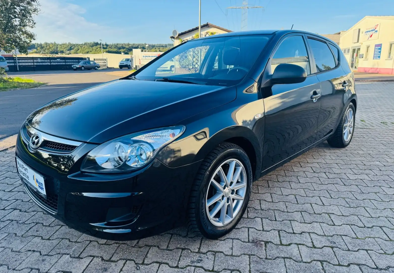 Hyundai i30 Classic Schwarz - 2