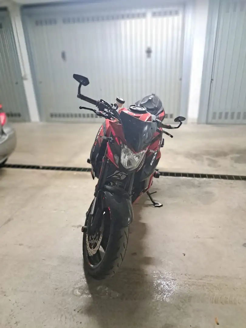 Suzuki GSX-S 750 - 1