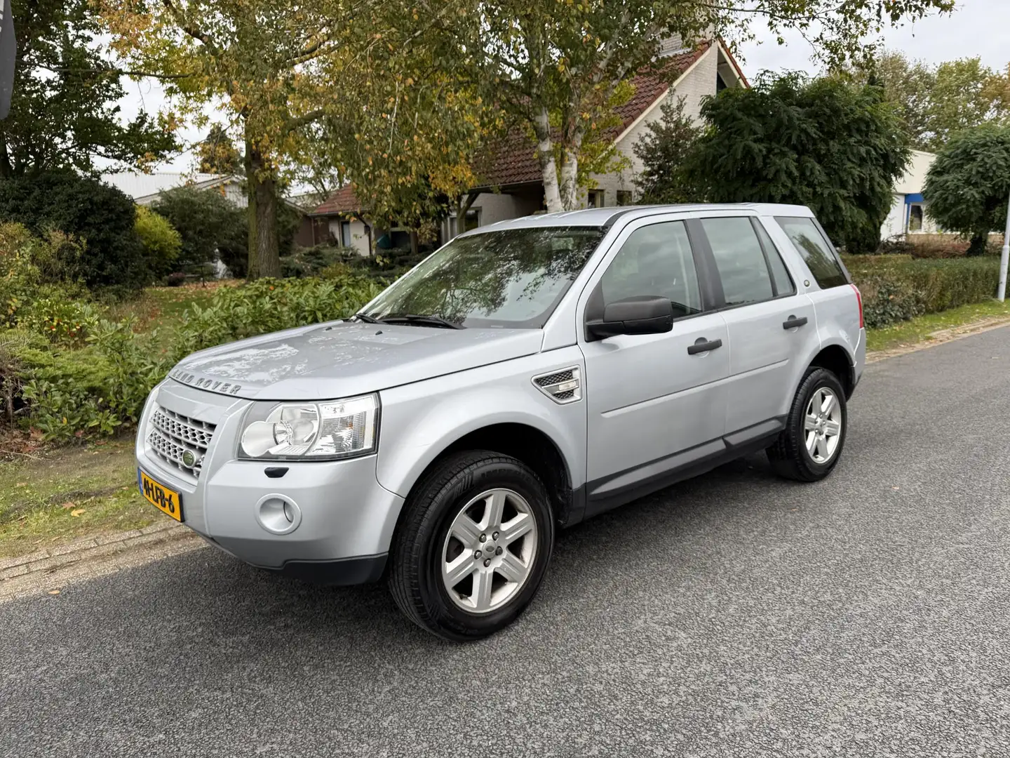 Land Rover Freelander 2.2 TD4 152PK Airco•Trekhaak Grijs - 1