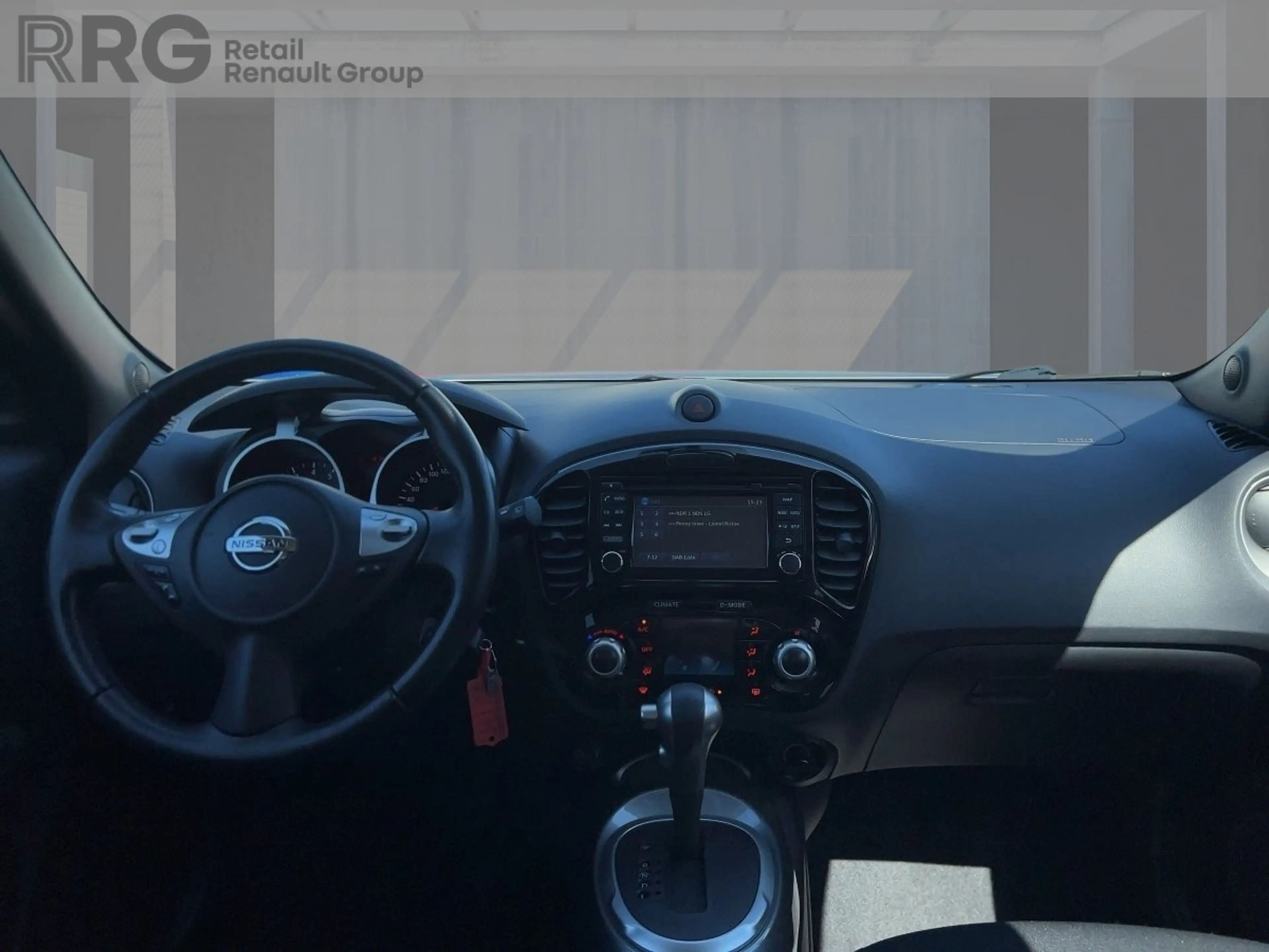 Nissan Juke 1.6 Acenta 4x2 Automatik Rückfahrkamera PDC KLIMA BT — photo 10