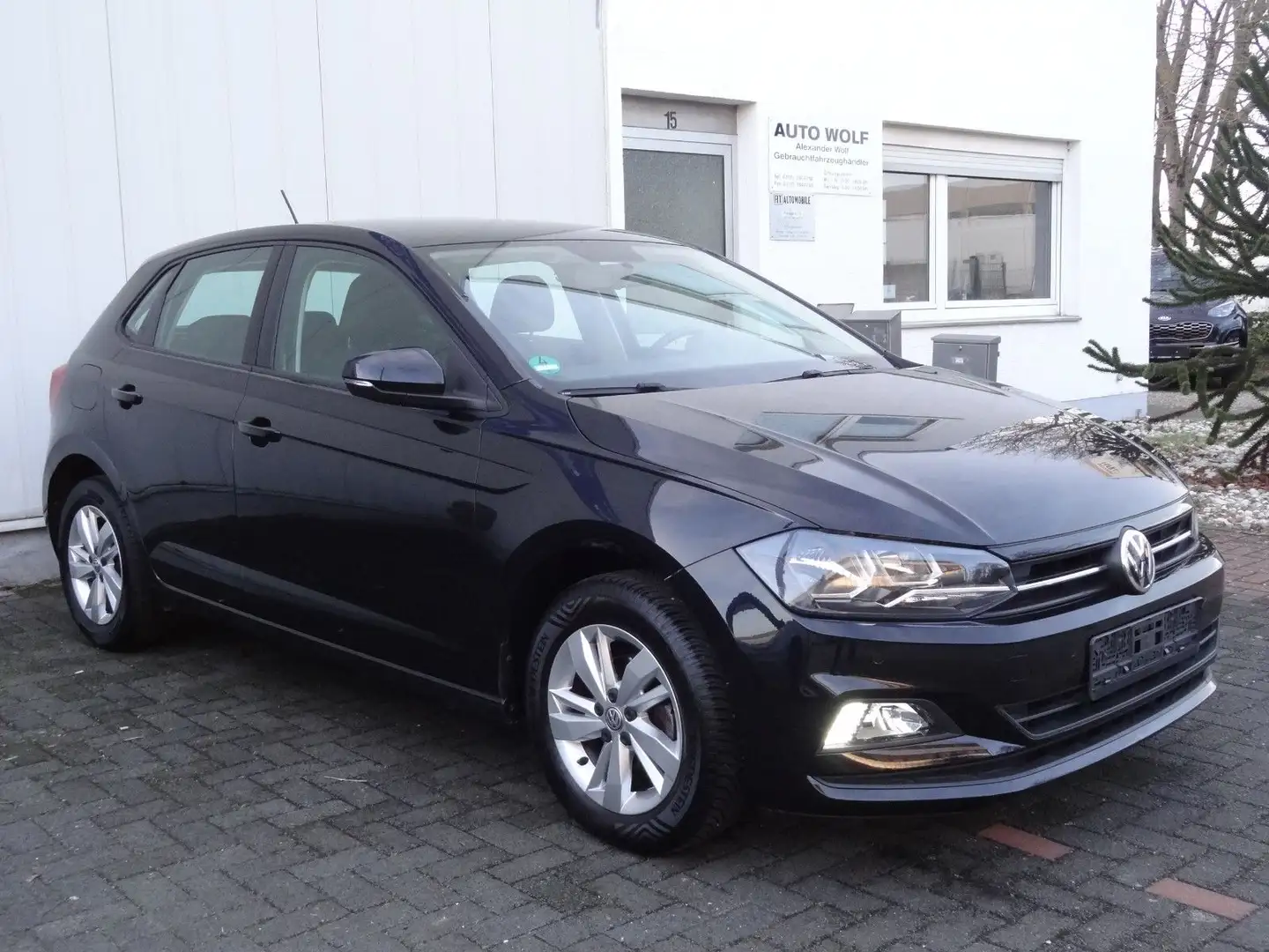 Volkswagen Polo VI Comfortline/PDC/Alu/Sitzheizung/ Schwarz - 1