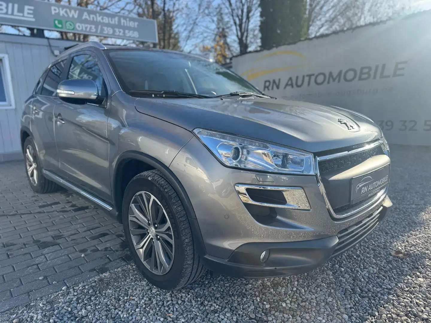 Peugeot 4008 Allure 4WD Scheckheftgepflegt Standheizung Grau - 2