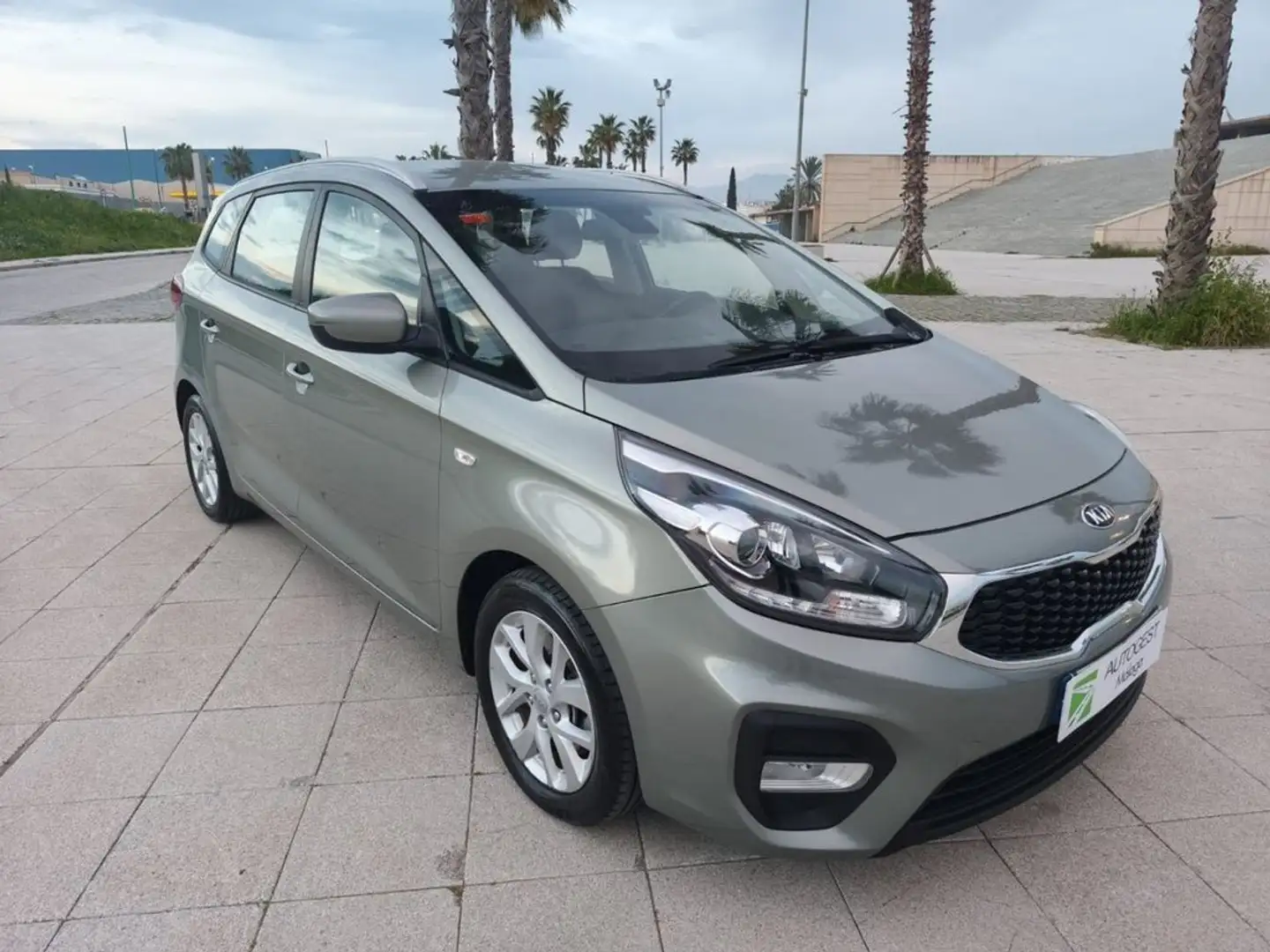 Kia Carens 1.7CRDi VGT Eco-Dynamics Concept Verde - 2