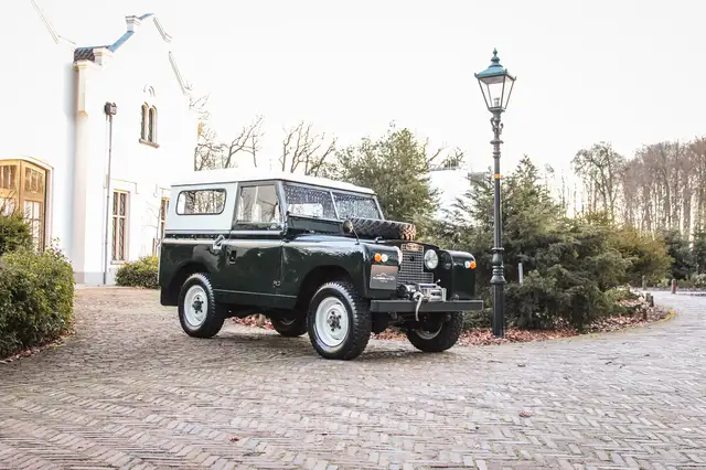 Land Rover Series 88 II