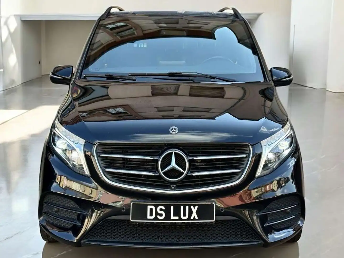 Mercedes-Benz V 300 239CH 4MATIC AMG LINE EDITION / 7 PLACES 9G-TRONIC Gris - 2
