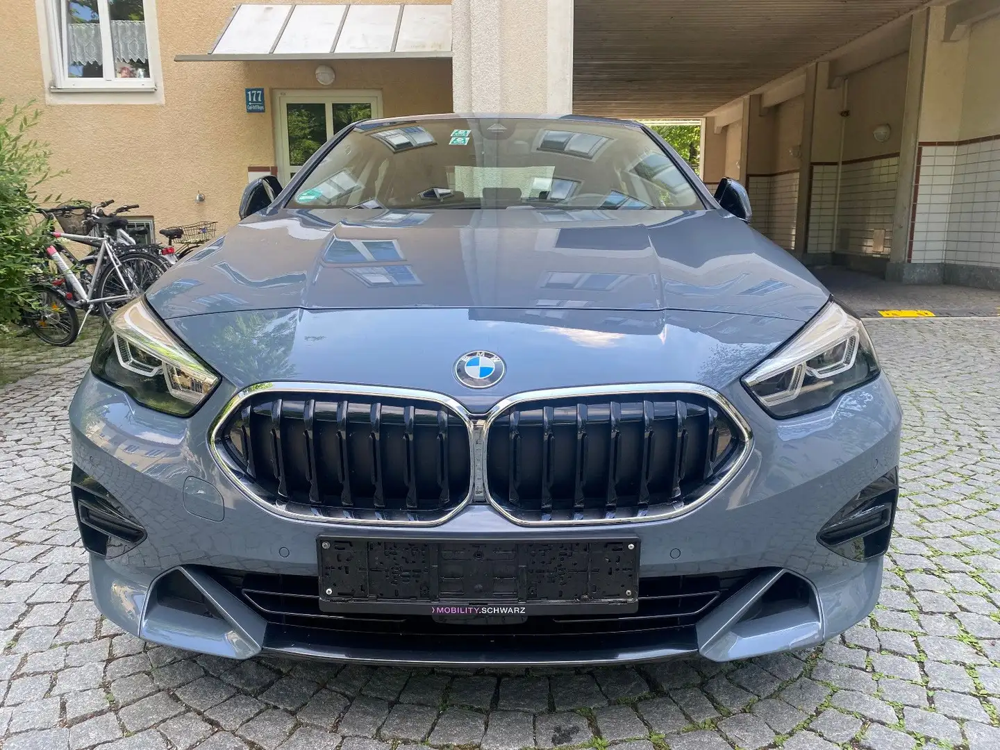 BMW 220i Gran Coupé Sport Line Leder, Head Up, NP56t Grau - 2