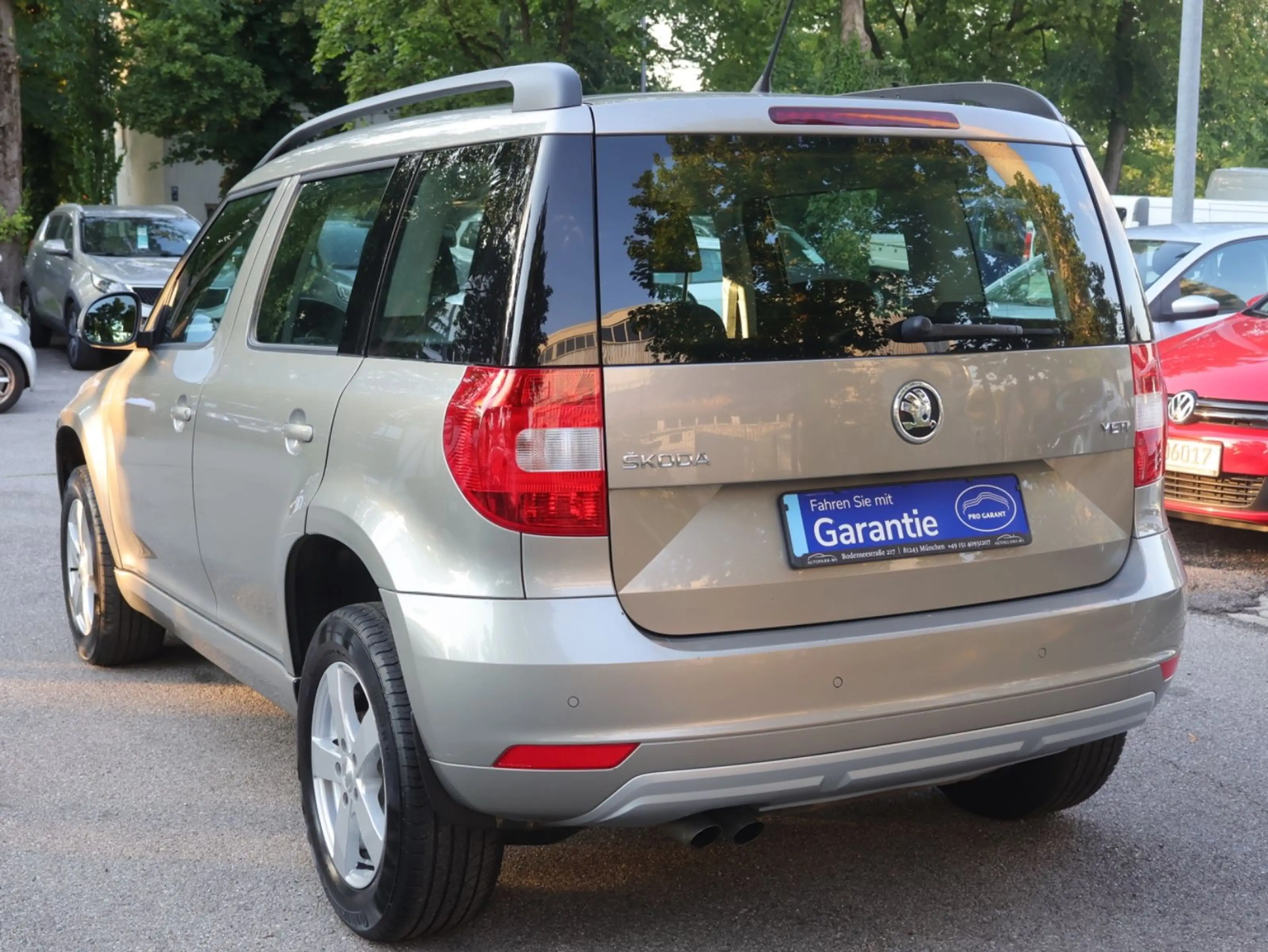 Skoda Yeti 1.4 TSI Active DSG 1.Hand-TÜV 08/27-PDC-SHZ — photo 4