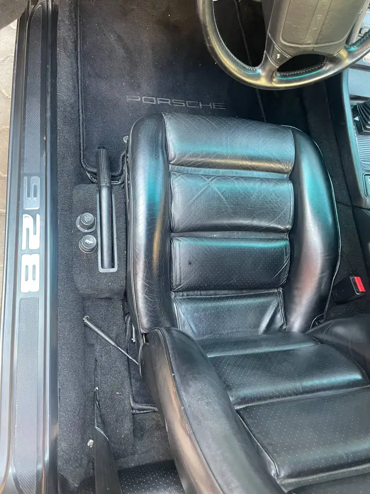 Porsche 928 Automatik S 4, foto 5