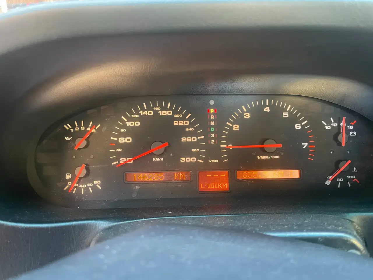 Porsche 928 Automatik S 4, foto 2