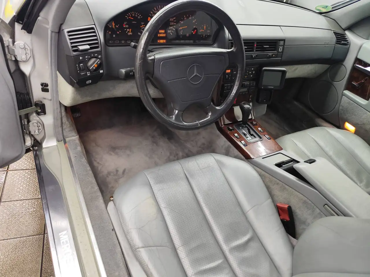 Mercedes-Benz SL 280 SL-Klasse, foto 8