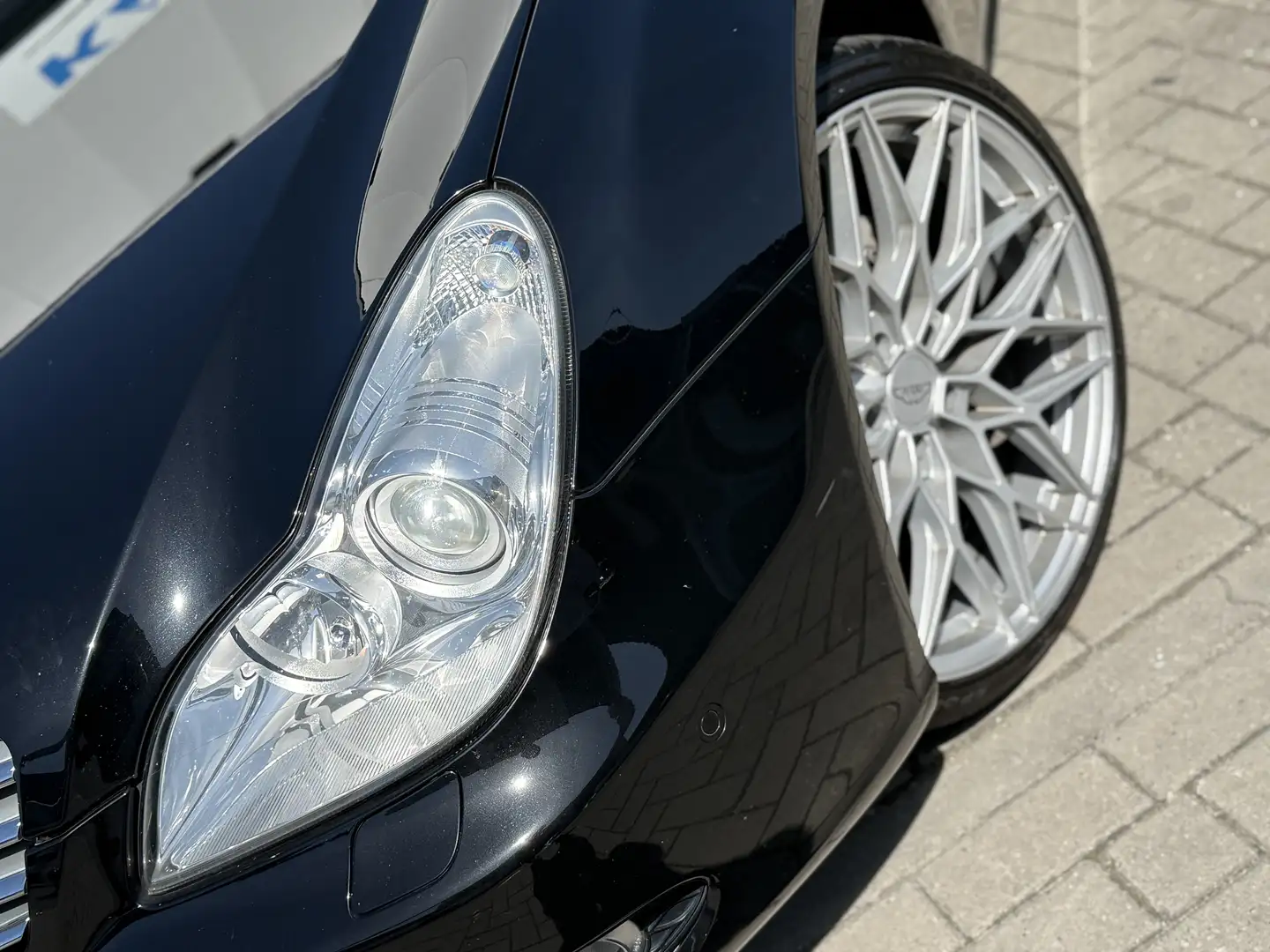 Mercedes-Benz CLS 500 5.0 V8 AUT Luchtvering Xenon Stoelvw Memory Kojak Noir - 2