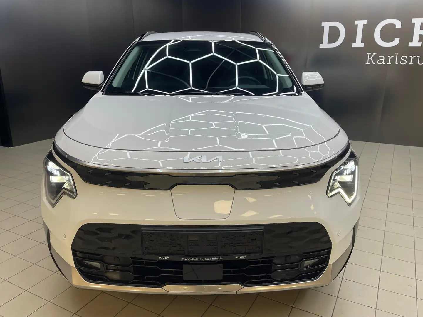 Kia e-Niro Vision WERKSG+LED+NAVI+SHZ+ACC+KAMER+WP+ Weiß - 2