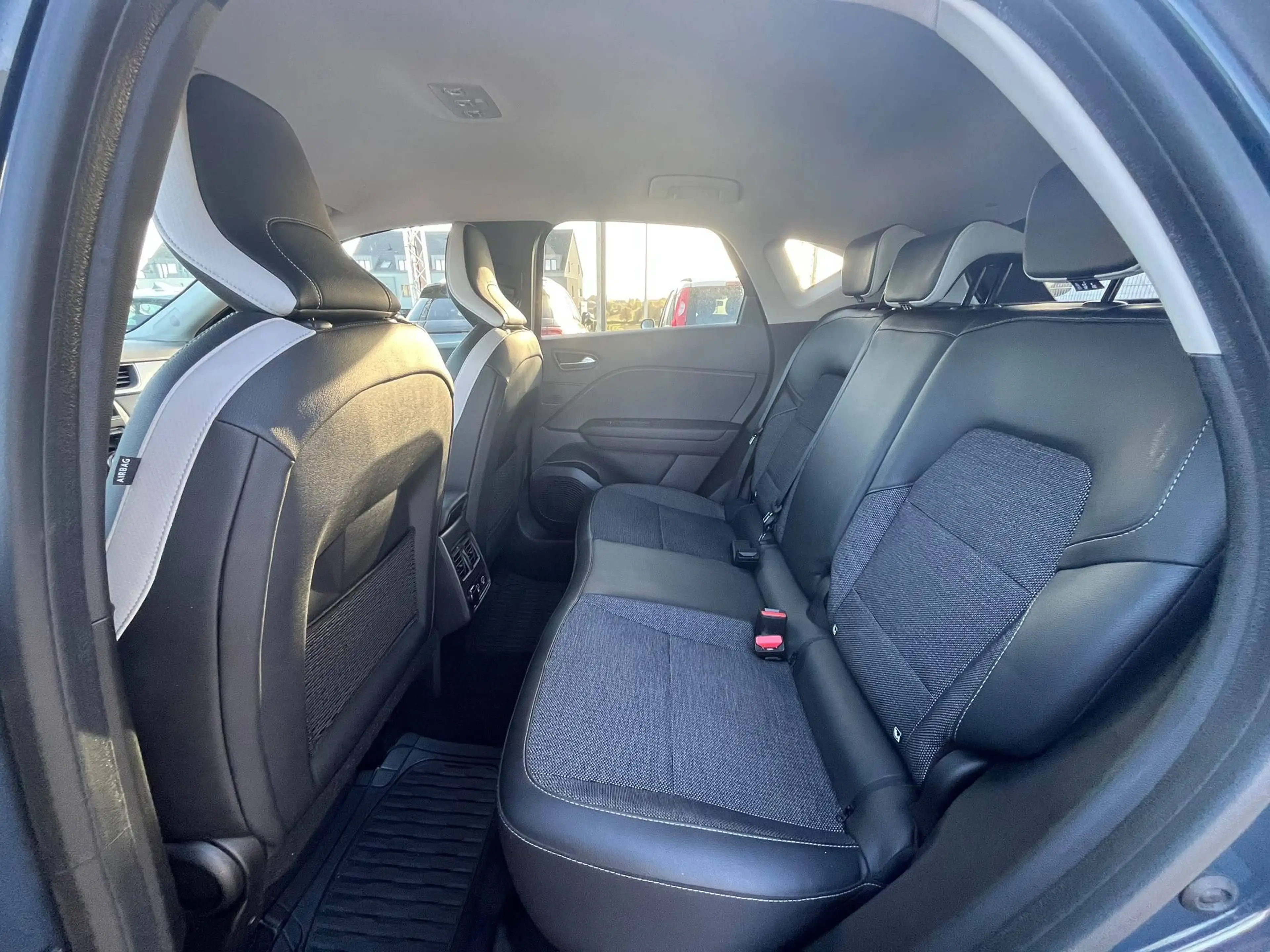 Renault Captur Captur 1.0 TCe Intens GPF (EU6D) — photo 6