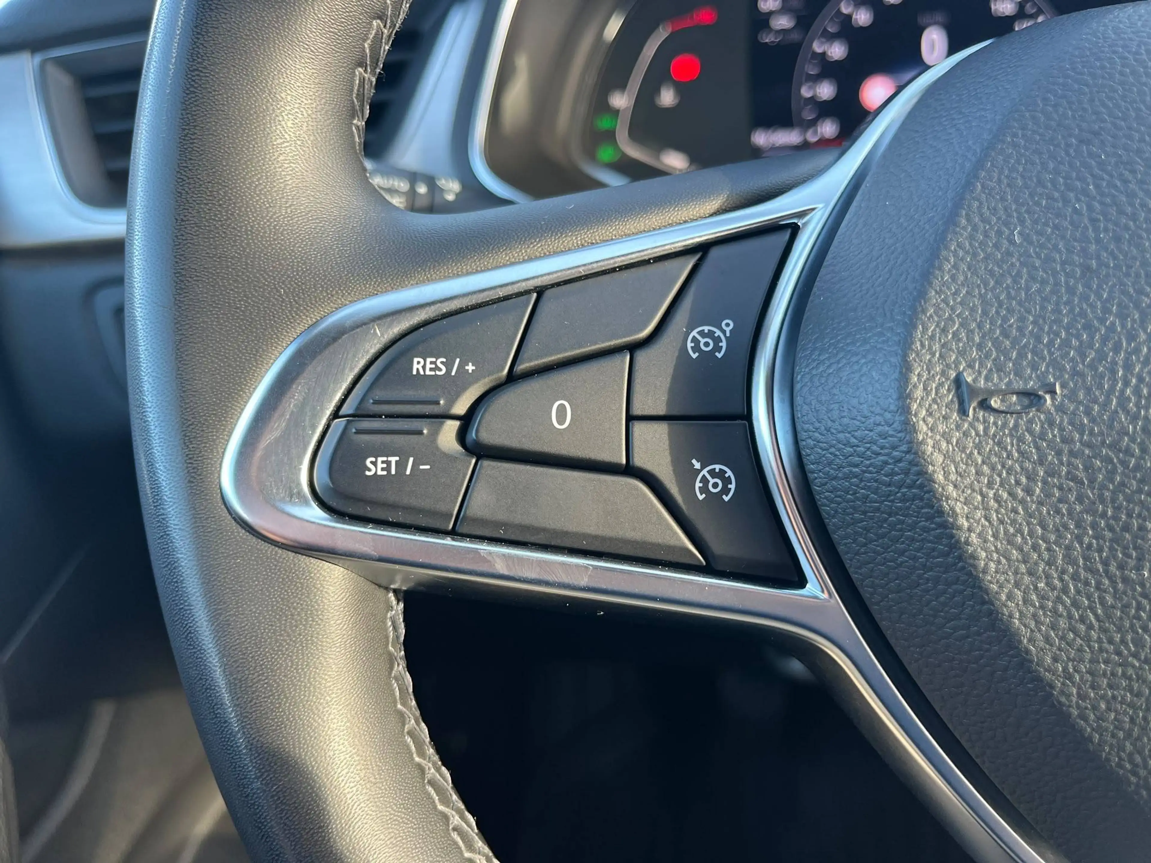 Renault Captur Captur 1.0 TCe Intens GPF (EU6D) — photo 11