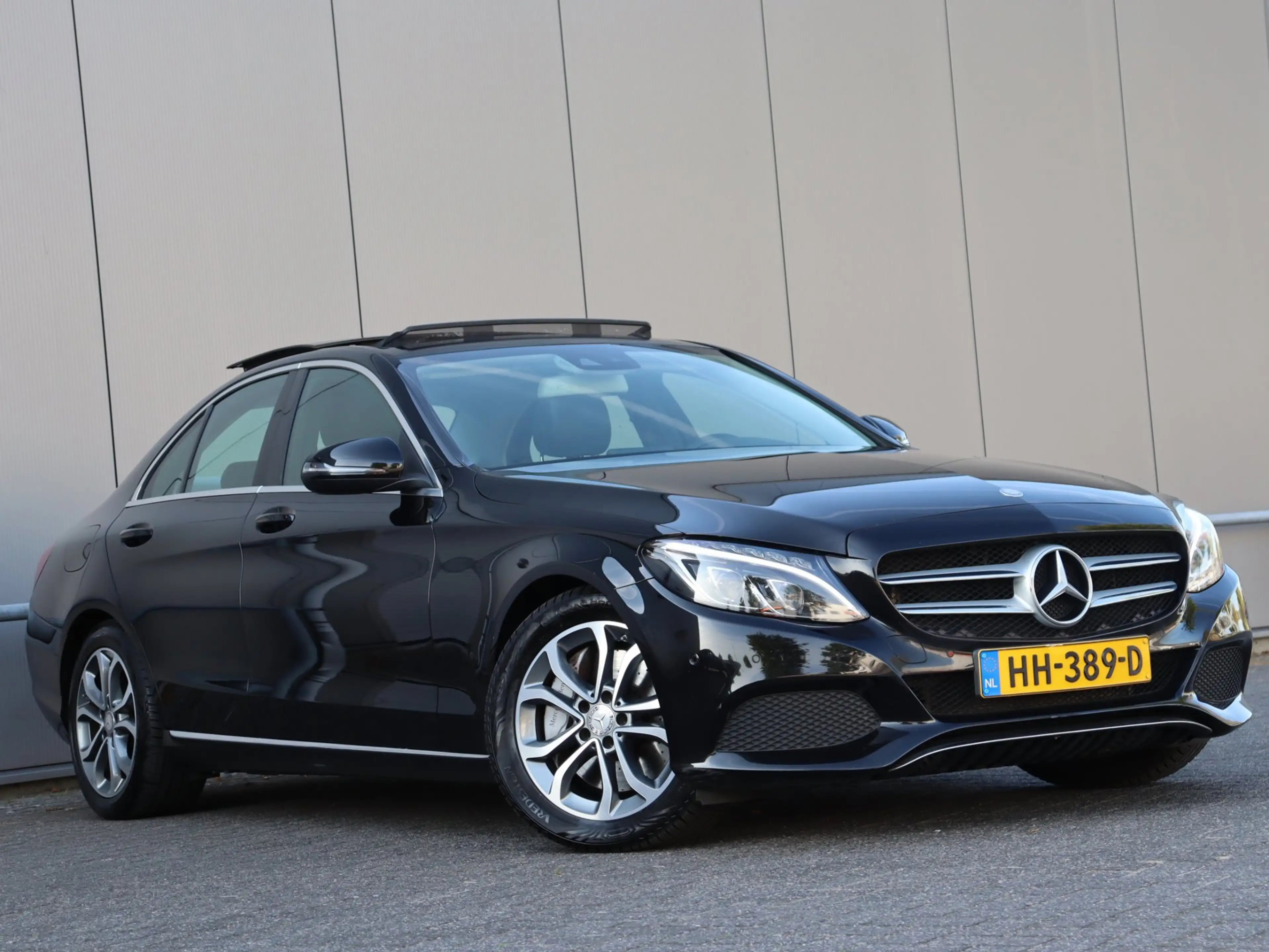 Mercedes-Benz C 350 e Lease Edition navigatie panoramadak org NL — photo 3