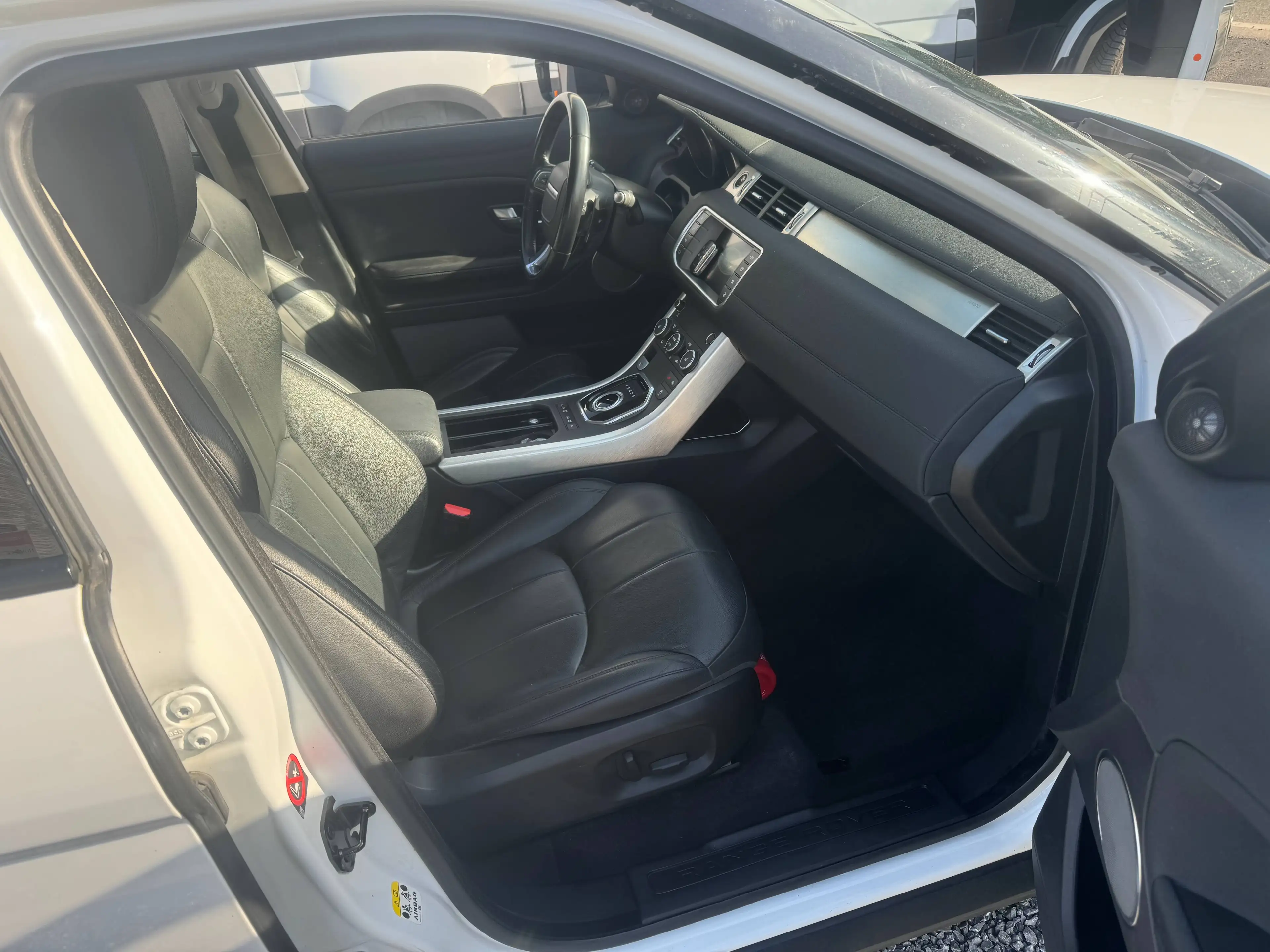 Land Rover Range Rover Evoque Evoque 2.0 TD4 4WD SE Dynamic — photo 5