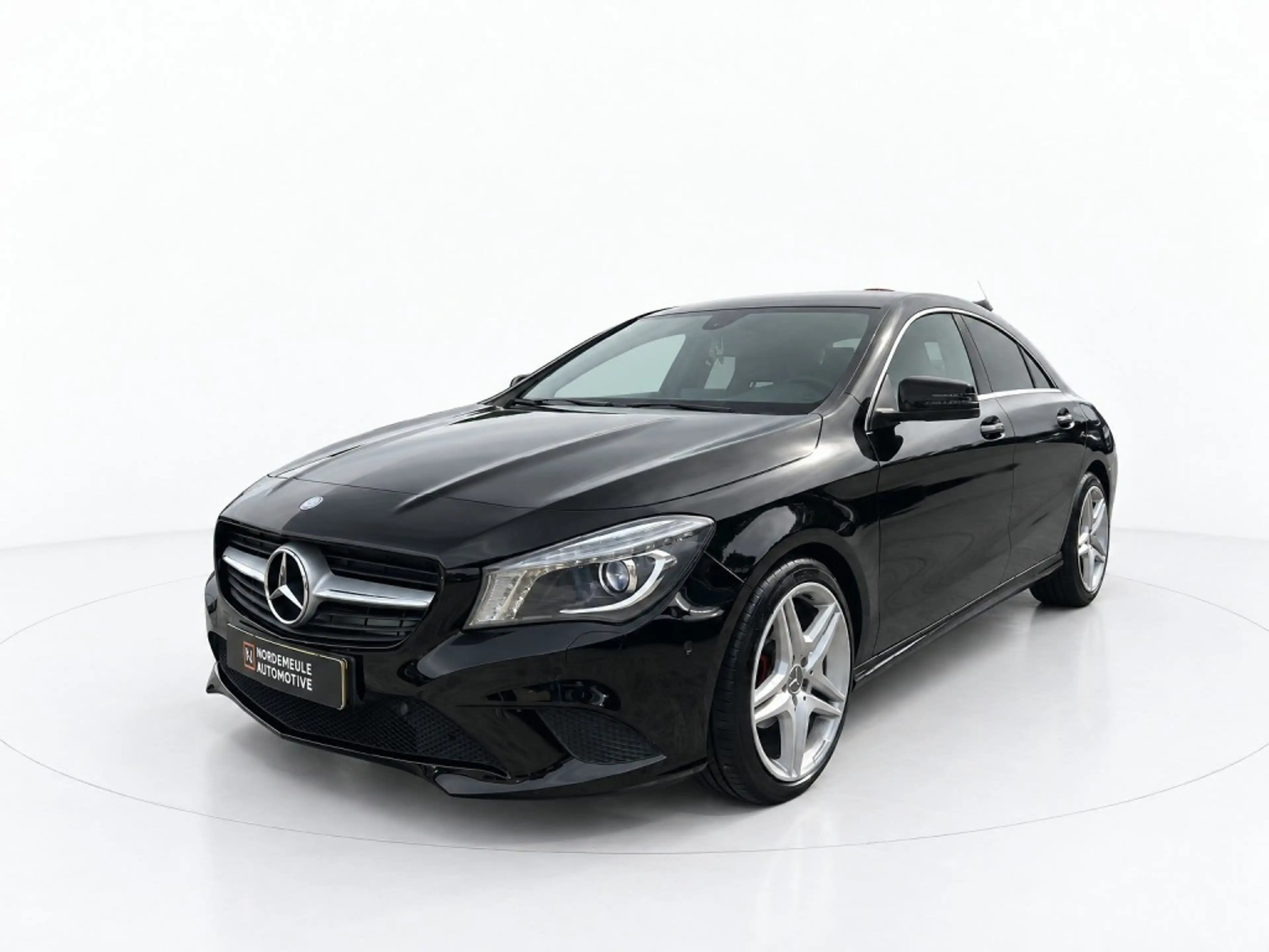 Mercedes-Benz CLA 180 180 BlueEfficiency Lease Ed. Xenon, Cruise, Navi — photo 3