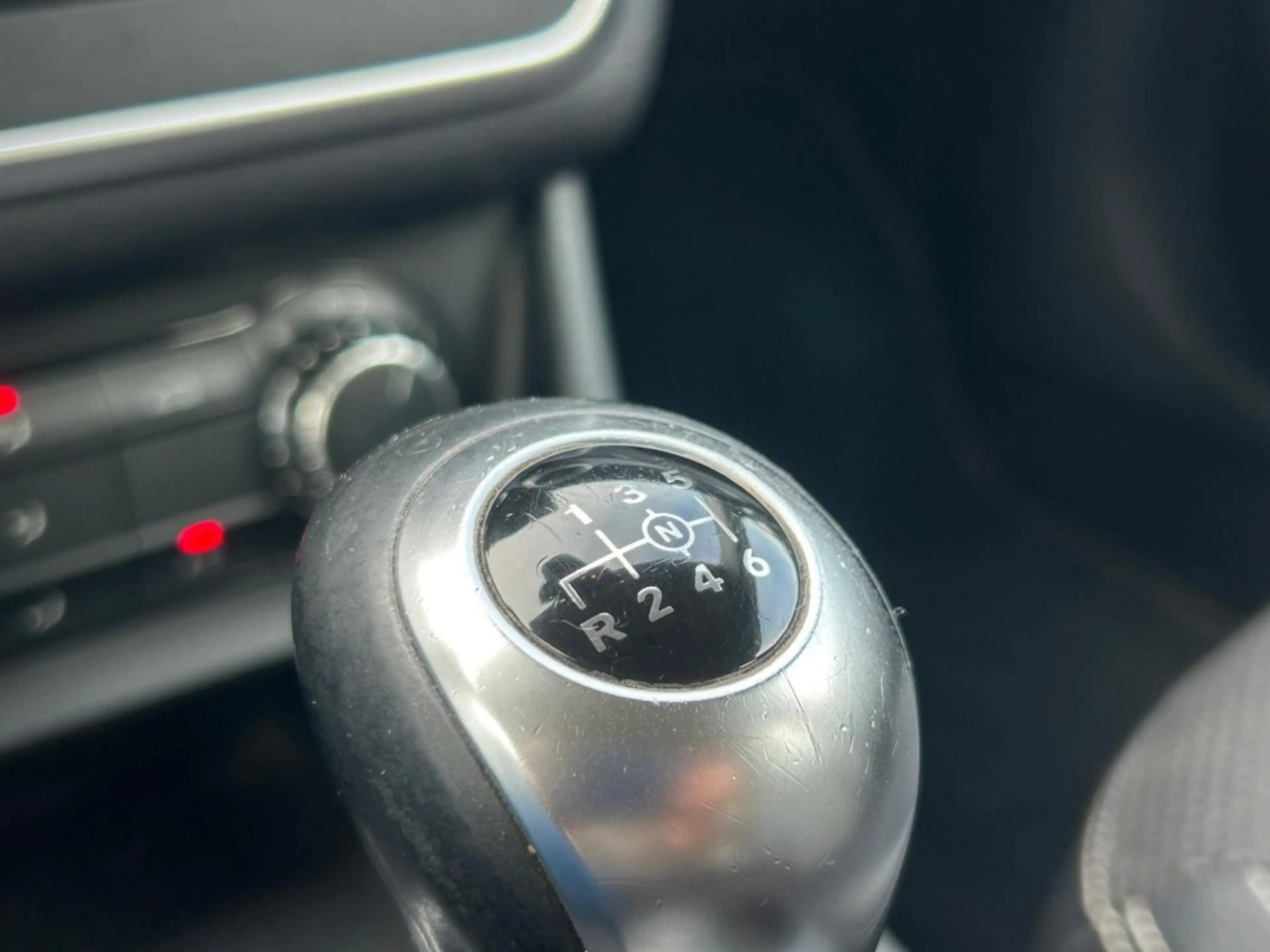 Mercedes-Benz CLA 180 180 BlueEfficiency Lease Ed. Xenon, Cruise, Navi — photo 22