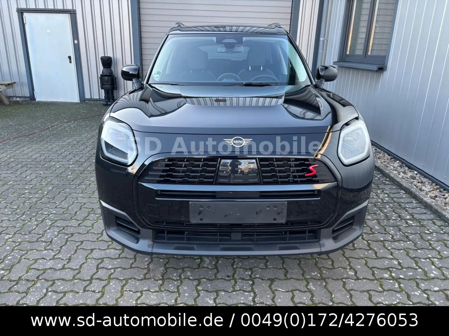 MINI Cooper S Countryman Countryman S ALL4 Classic Trim PANO+AHK+M-PLUS Schwarz - 2