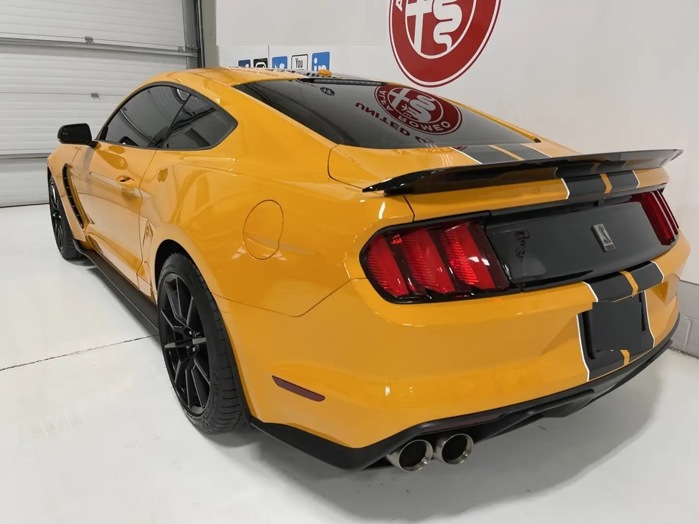 Ford Mustang SHELBY GT350 5.2L V8 GT 350 2018 - 2