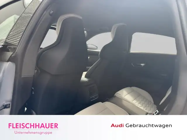 Audi E-Tron view 14