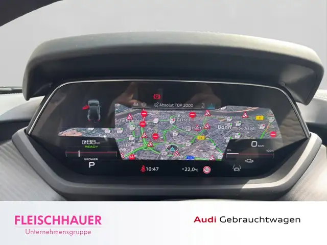 Audi E-Tron view 12