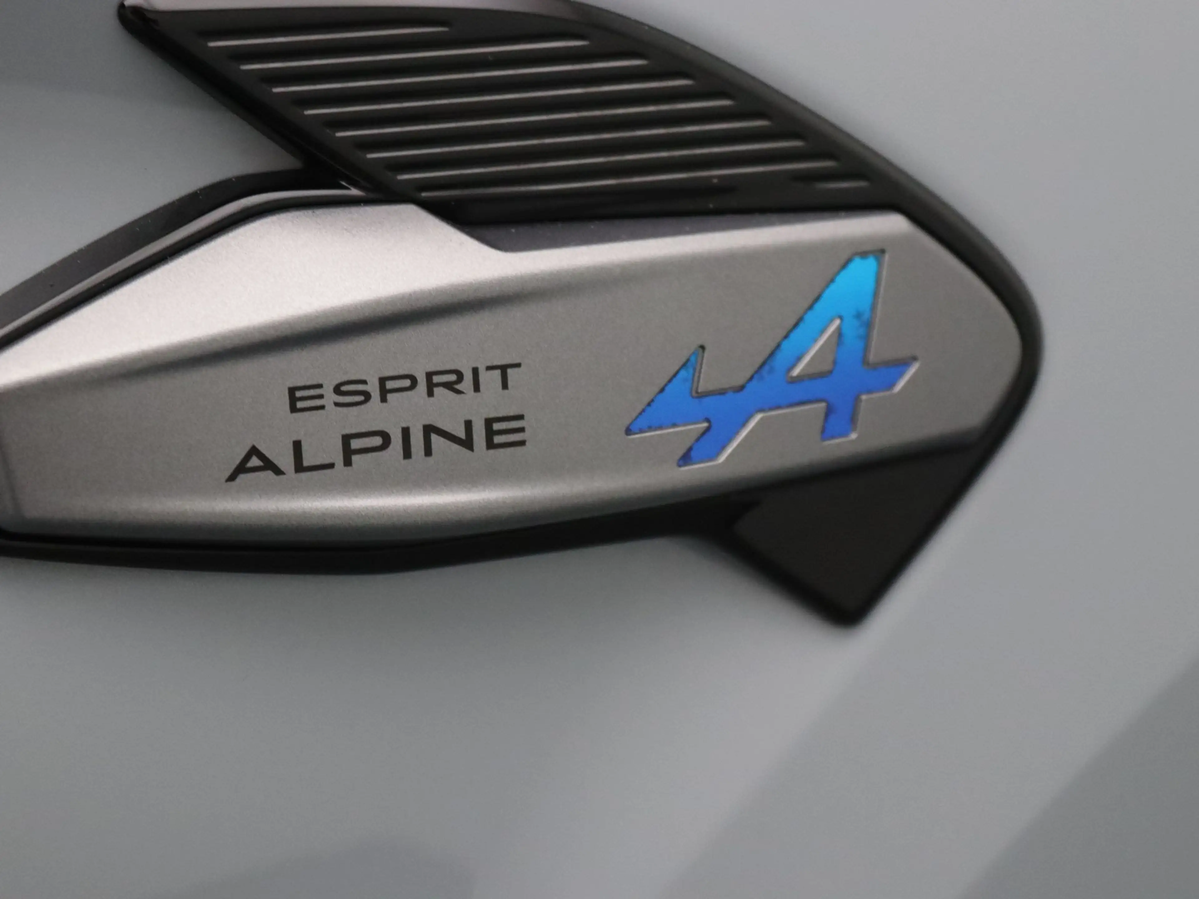 Renault Captur 145pk E-Tech full hybrid esprit Alpine Apple Carpl — photo 41