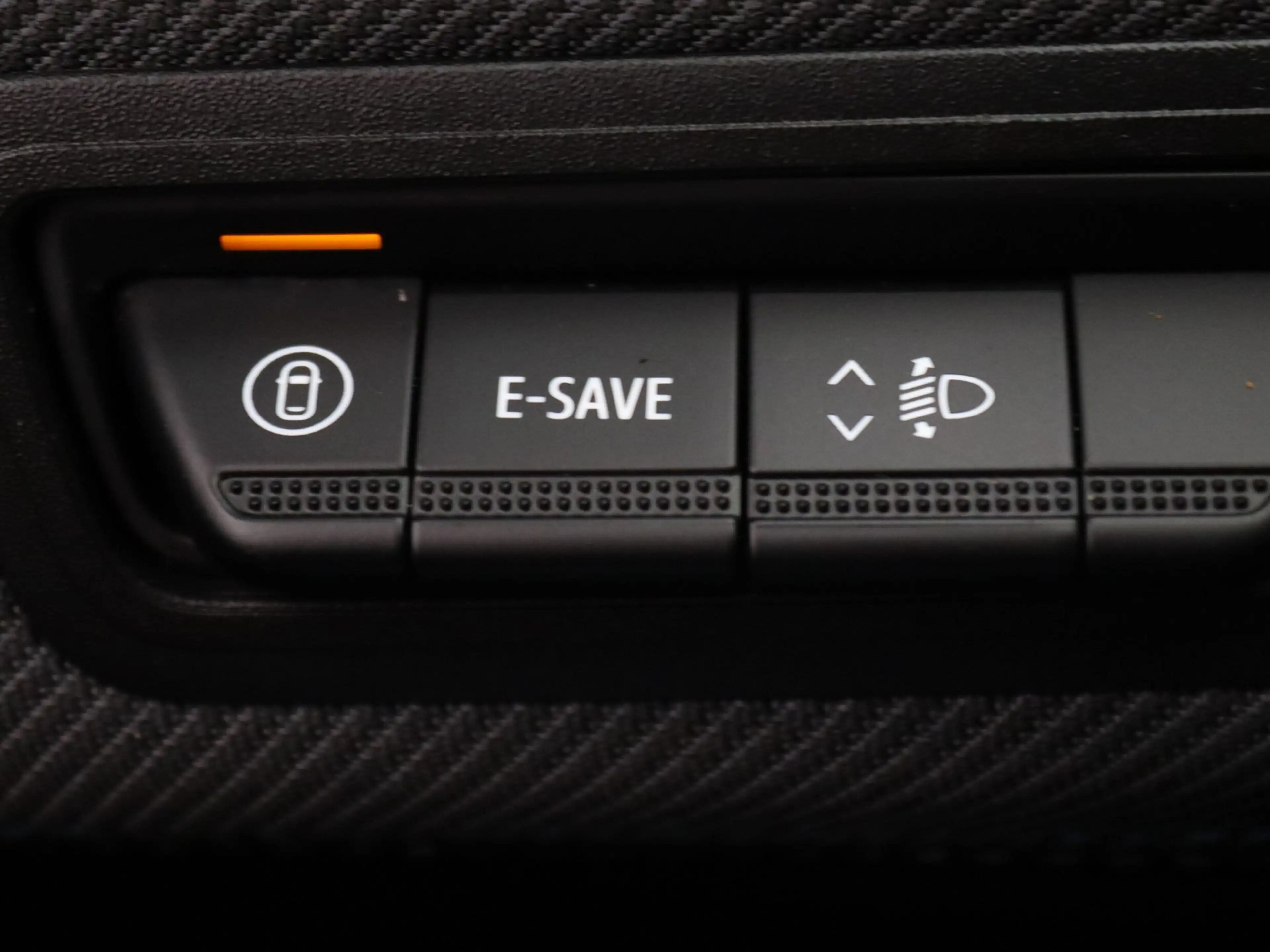 Renault Captur 145pk E-Tech full hybrid esprit Alpine Apple Carpl — photo 20