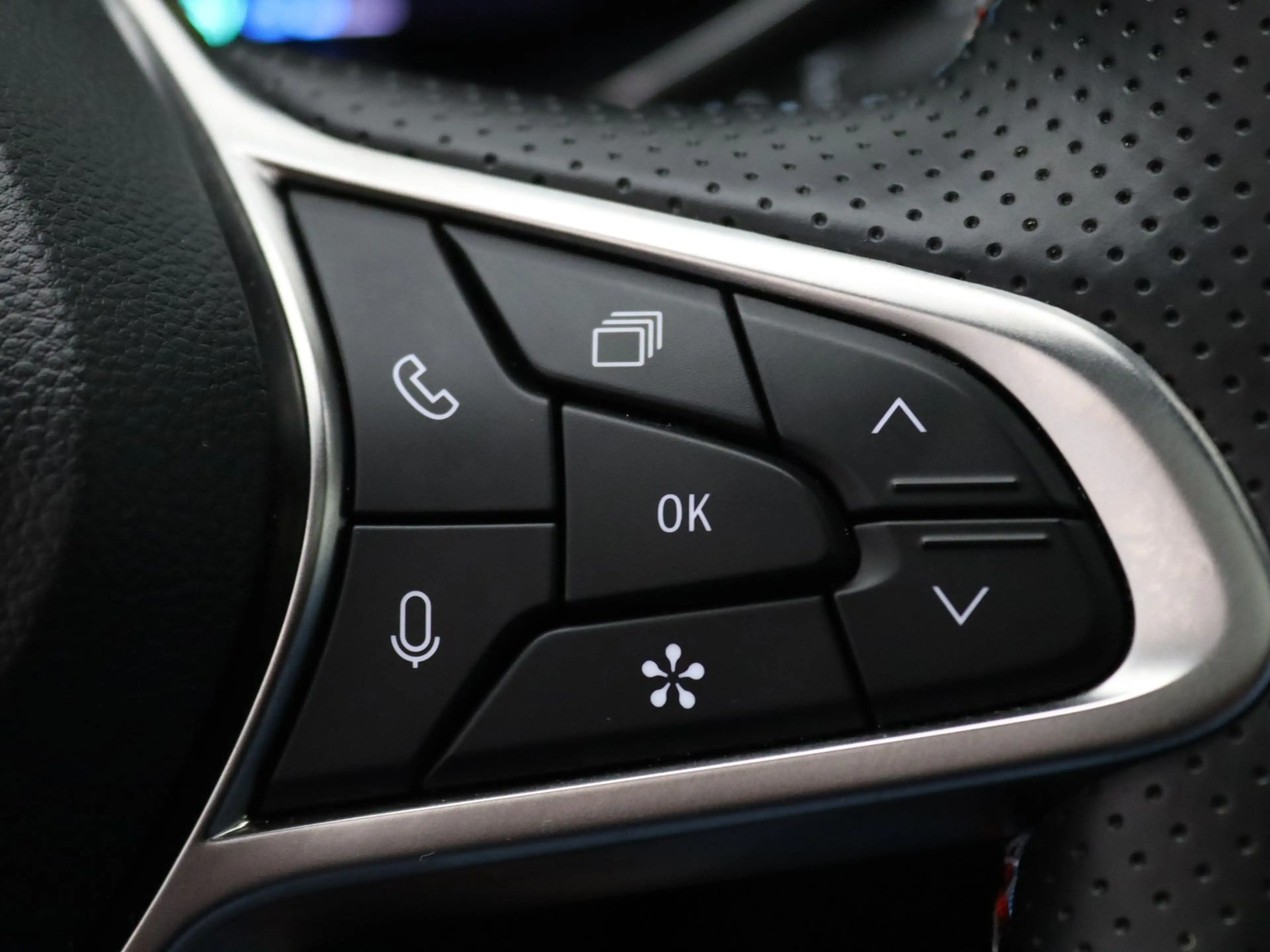 Renault Captur 145pk E-Tech full hybrid esprit Alpine Apple Carpl — photo 15
