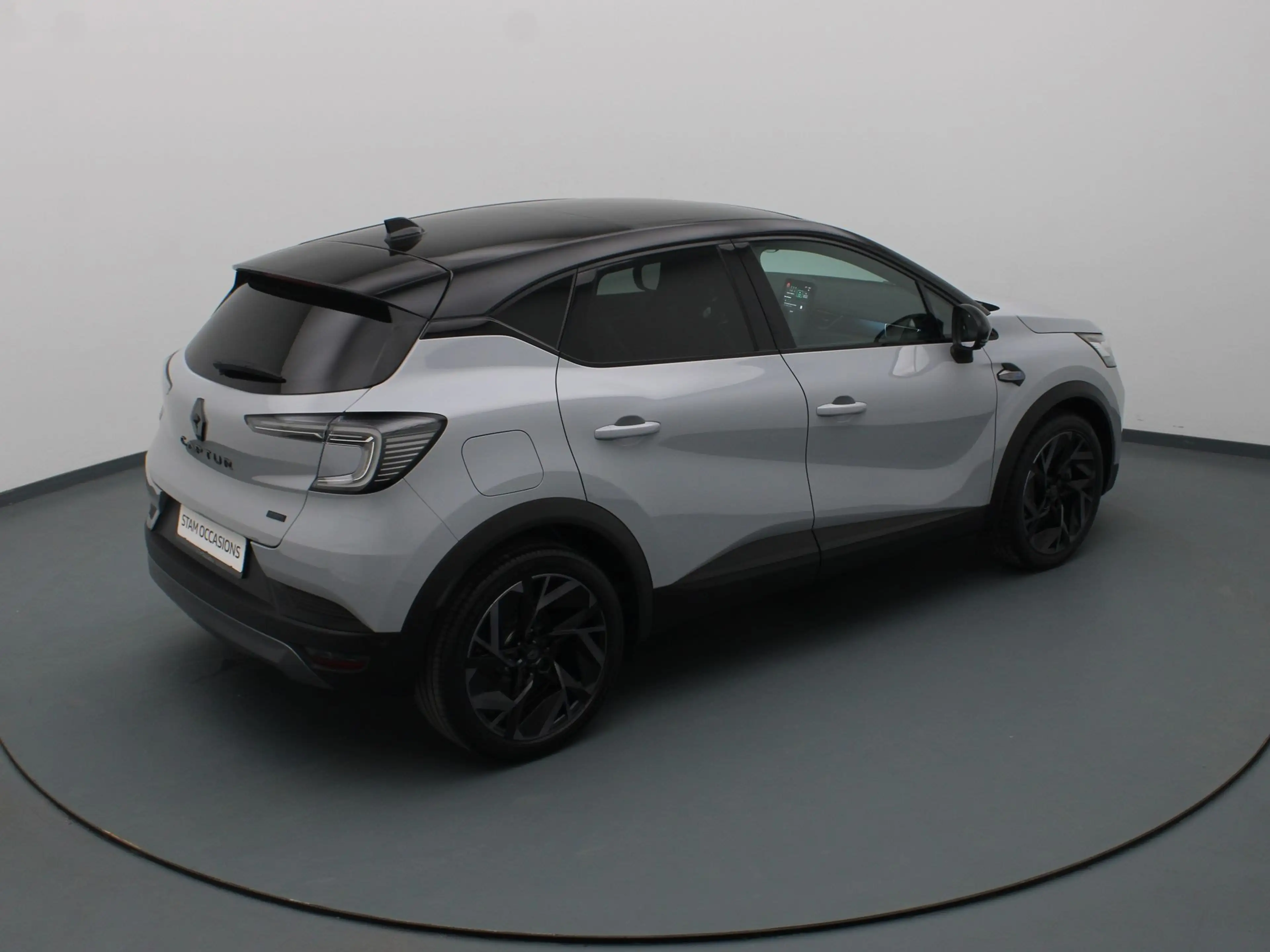Renault Captur 145pk E-Tech full hybrid esprit Alpine Apple Carpl — photo 11