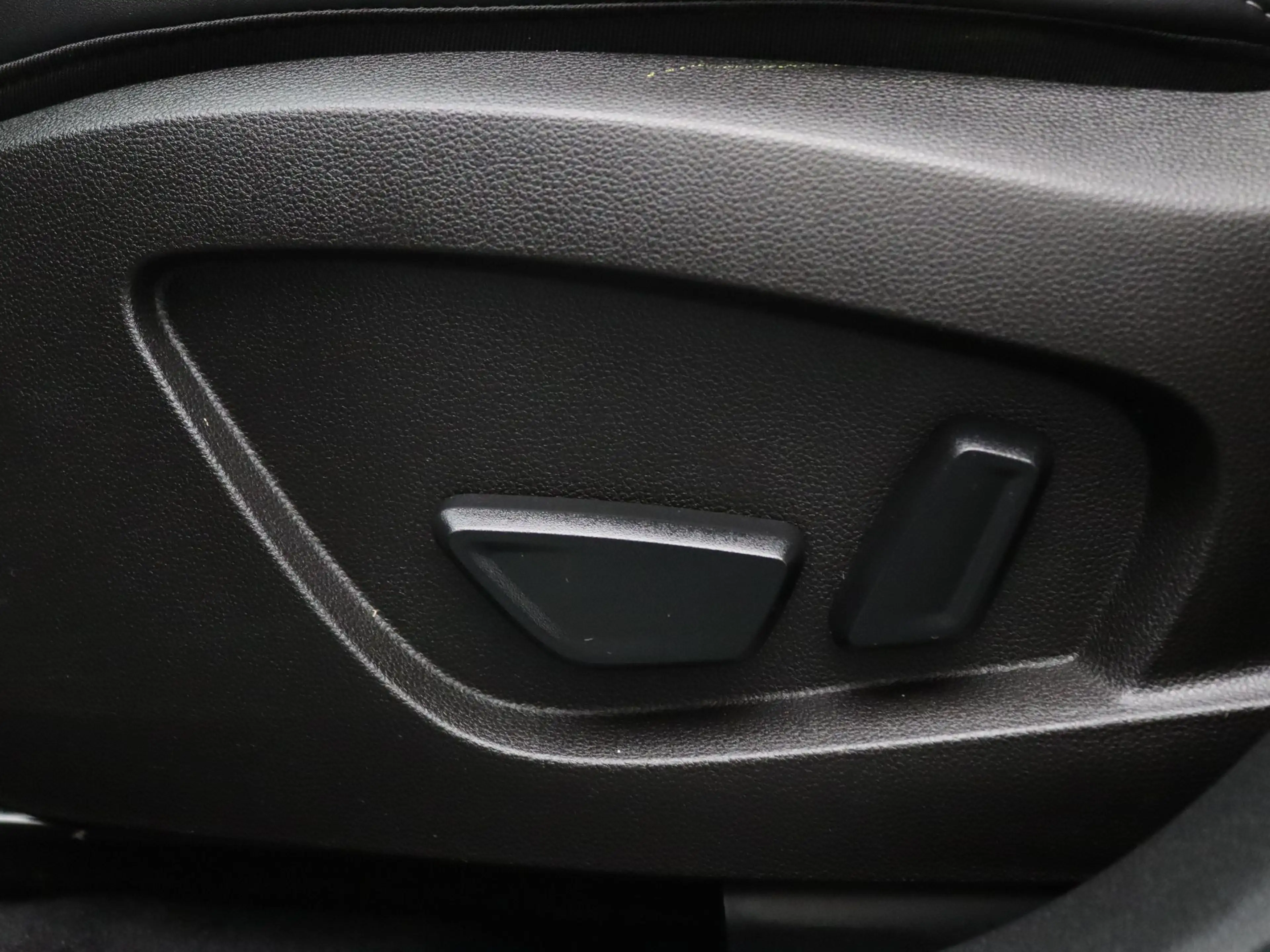 Renault Captur 145pk E-Tech full hybrid esprit Alpine Apple Carpl — photo 31