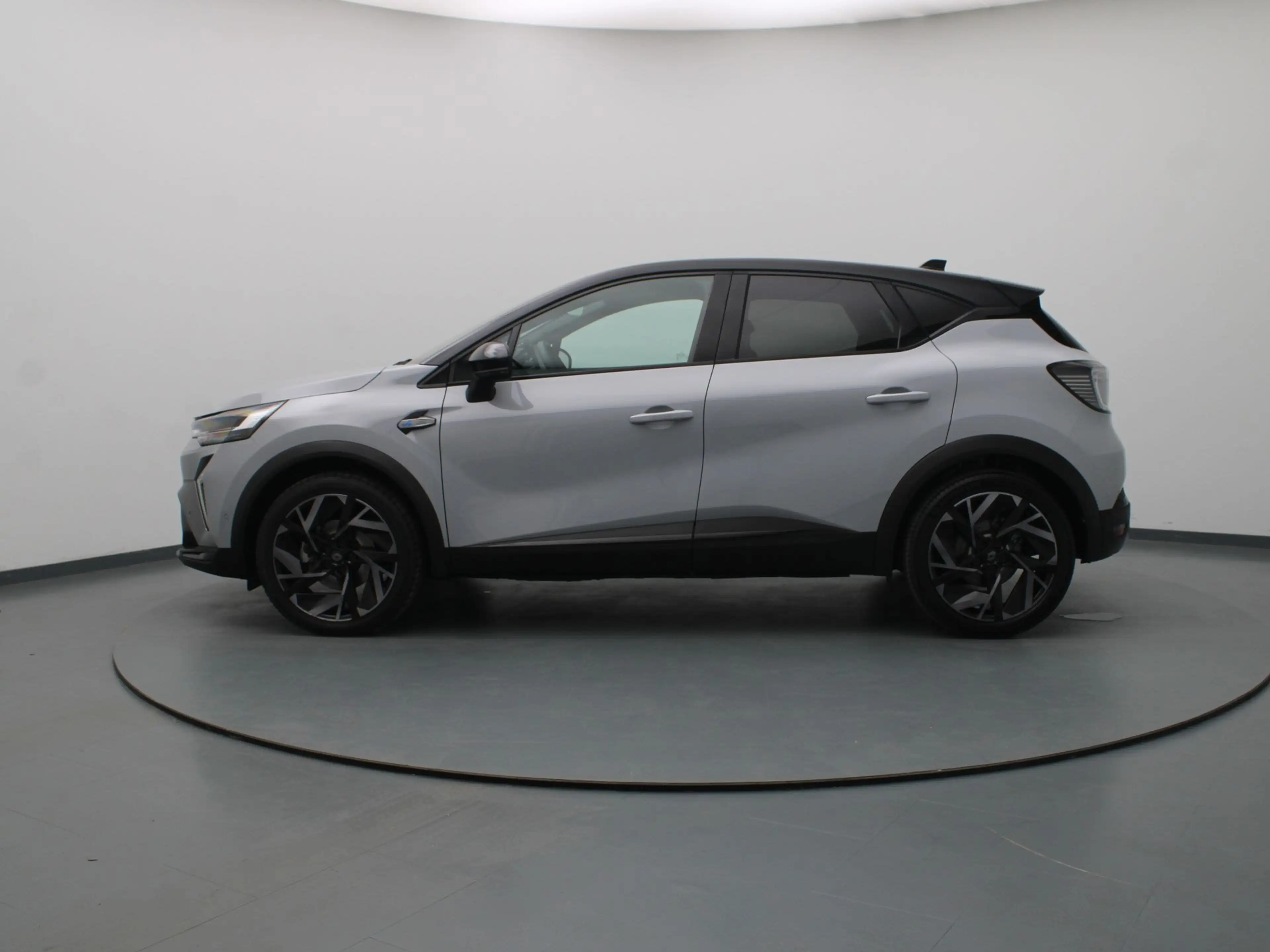 Renault Captur 145pk E-Tech full hybrid esprit Alpine Apple Carpl — photo 24