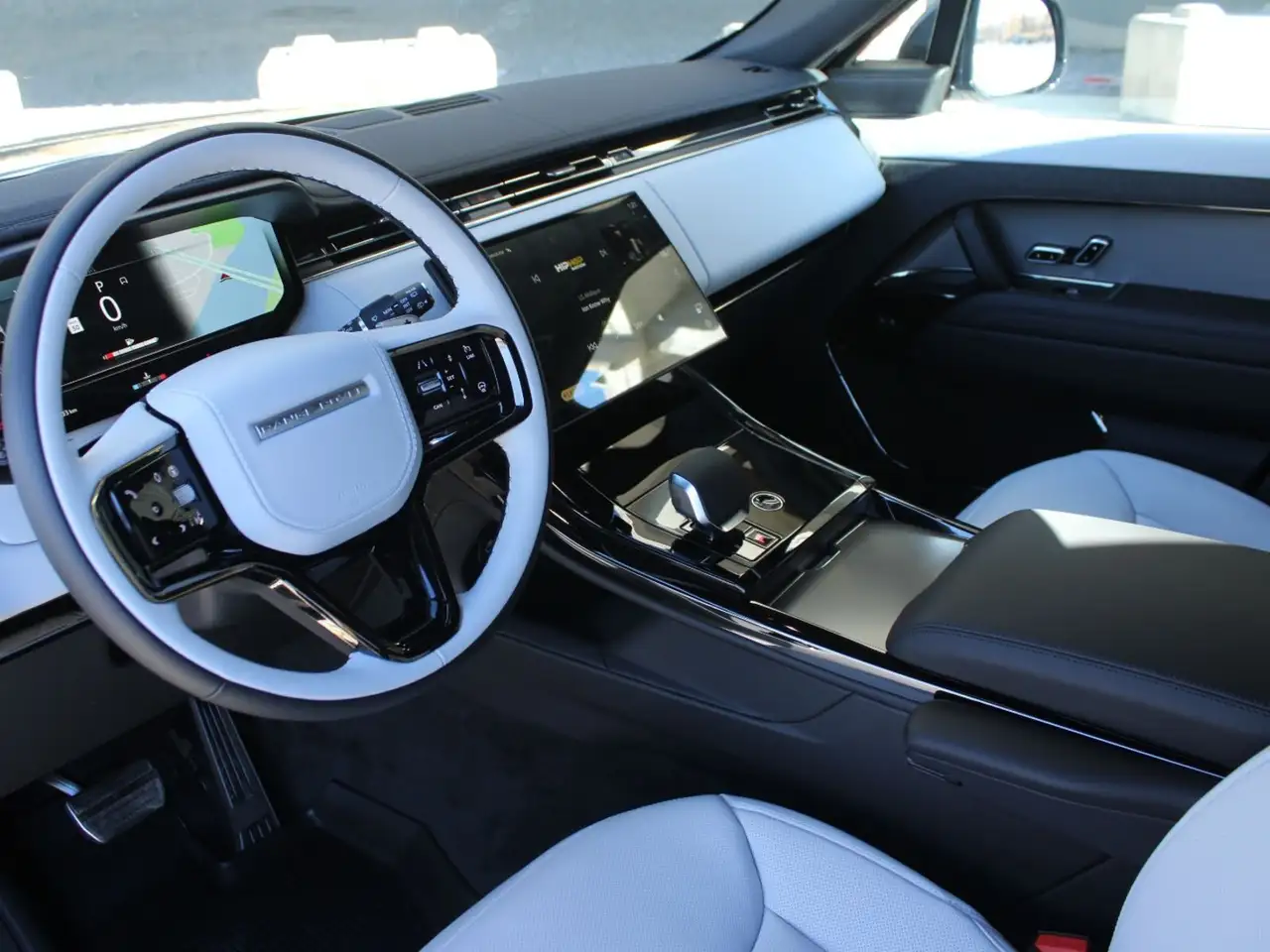 Land Rover Range Rover Sport снимка Land Rover Range Rover Sport