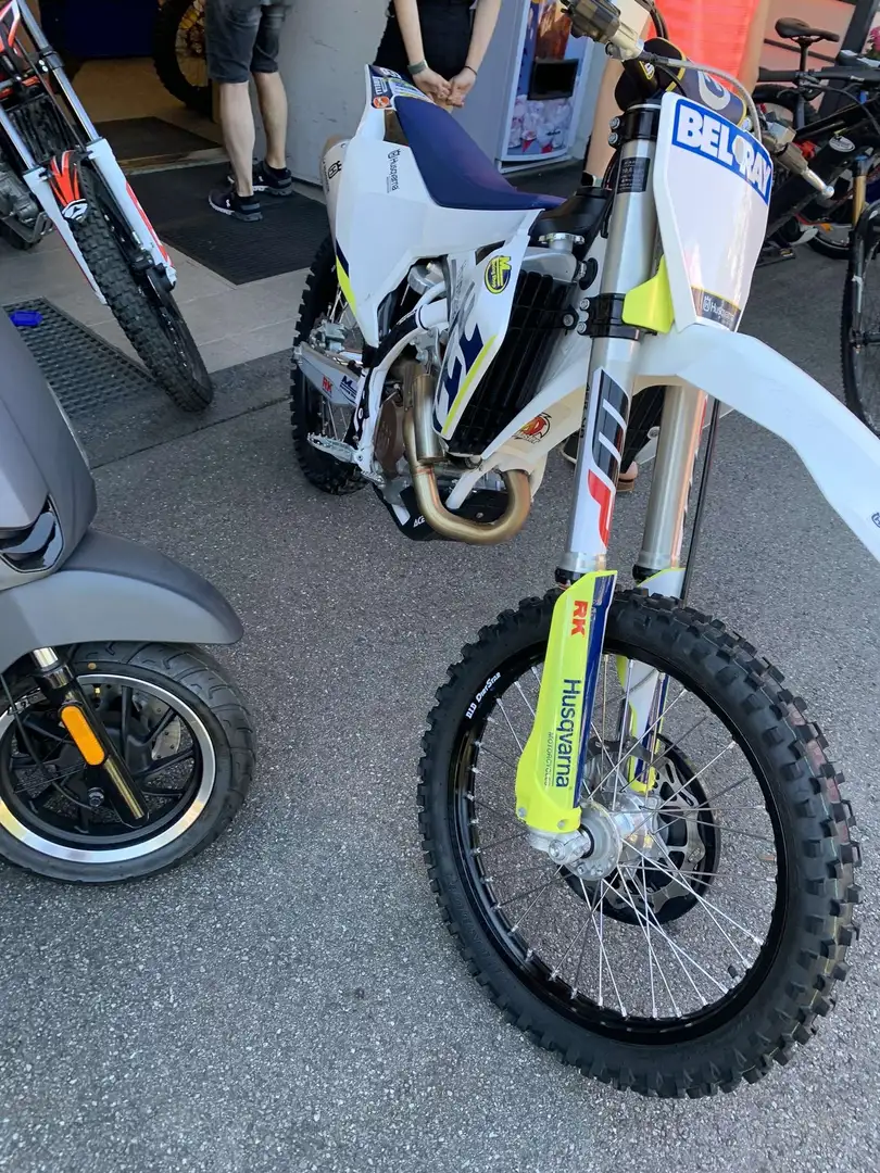 Husqvarna FC 350 Bílá - 2