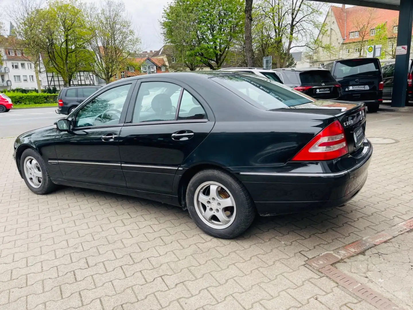 Mercedes-Benz C 220 CDI*Automatik*KLIMA*SITZHEIZUNG*TÜV-2026 Noir - 2