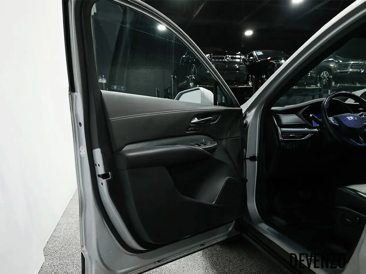 Cadillac XT4 снимка Cadillac XT4