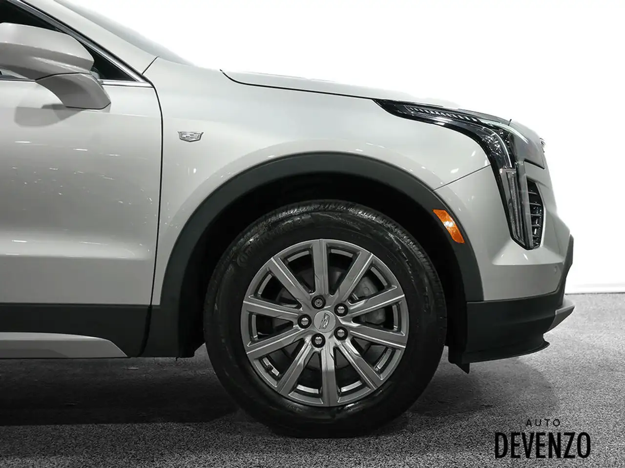 Cadillac XT4 снимка Cadillac XT4