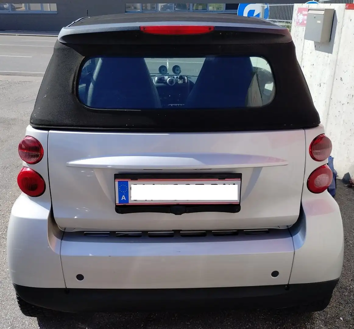 smart forTwo smart fortwo cabrio Silber - 1